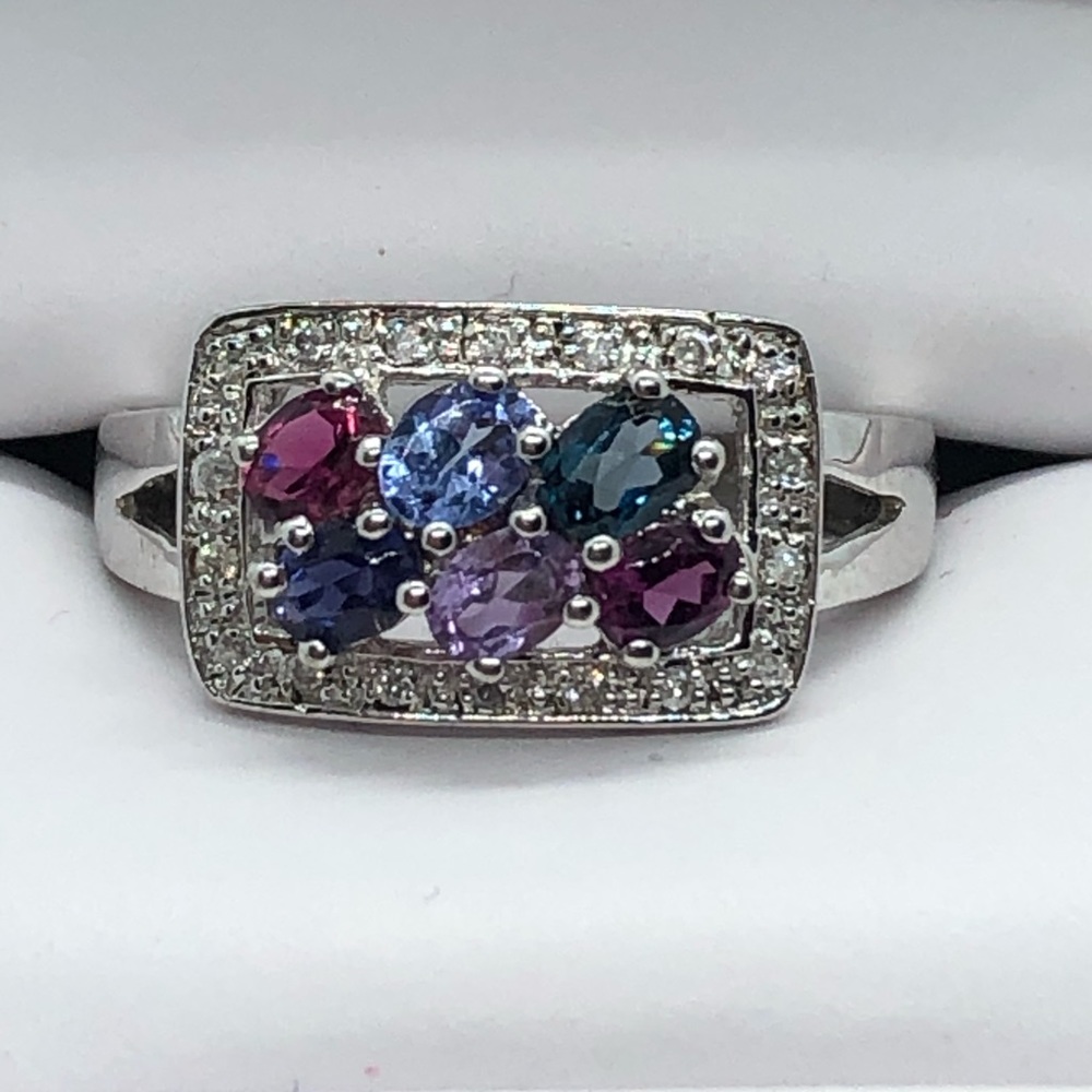 925 SAPPHIRE ENGAGEMENT RING Size - Picture 3 of 9